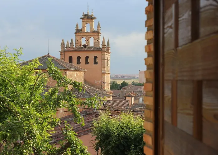 Gospodarstwo wiejskie La Caseja De Ayllón